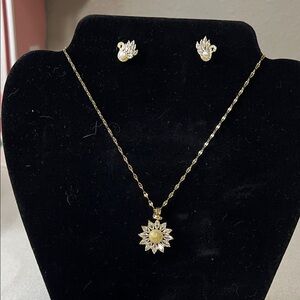 Sunflower Pendant Necklace and Earring Set